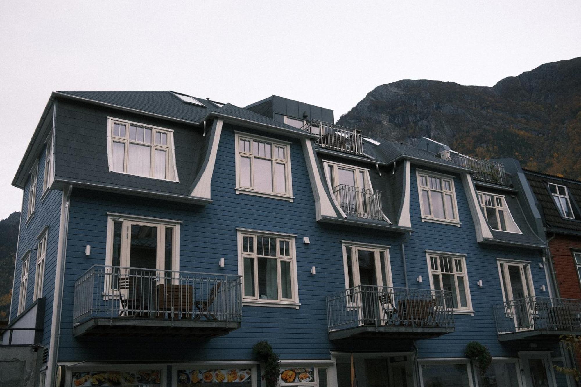 Blue House Odda Apartment Exterior photo